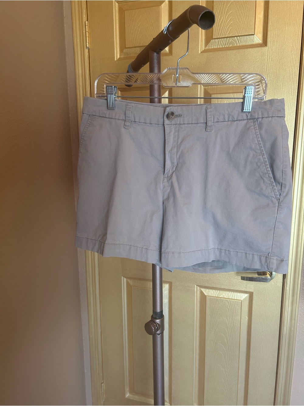 Faded Glory tan chino shorts